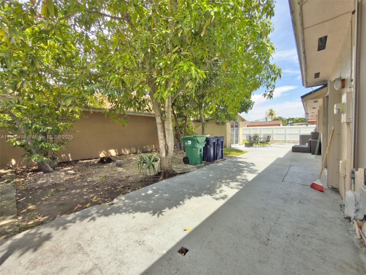 18013 SW 139th Pl, Miami, FL 33177 Photo