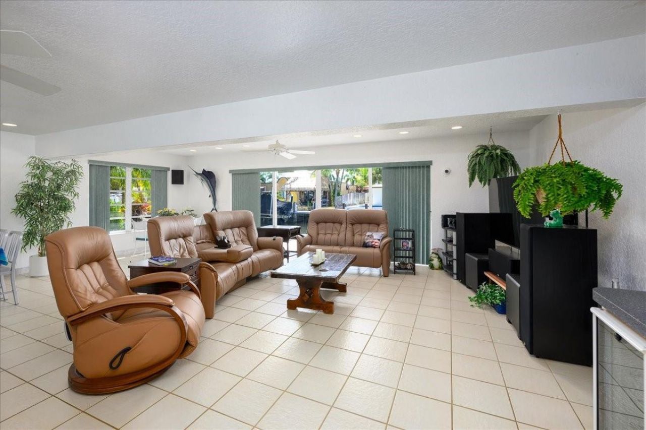 200 SE 11th Street, Pompano Beach, FL 33060 Photo