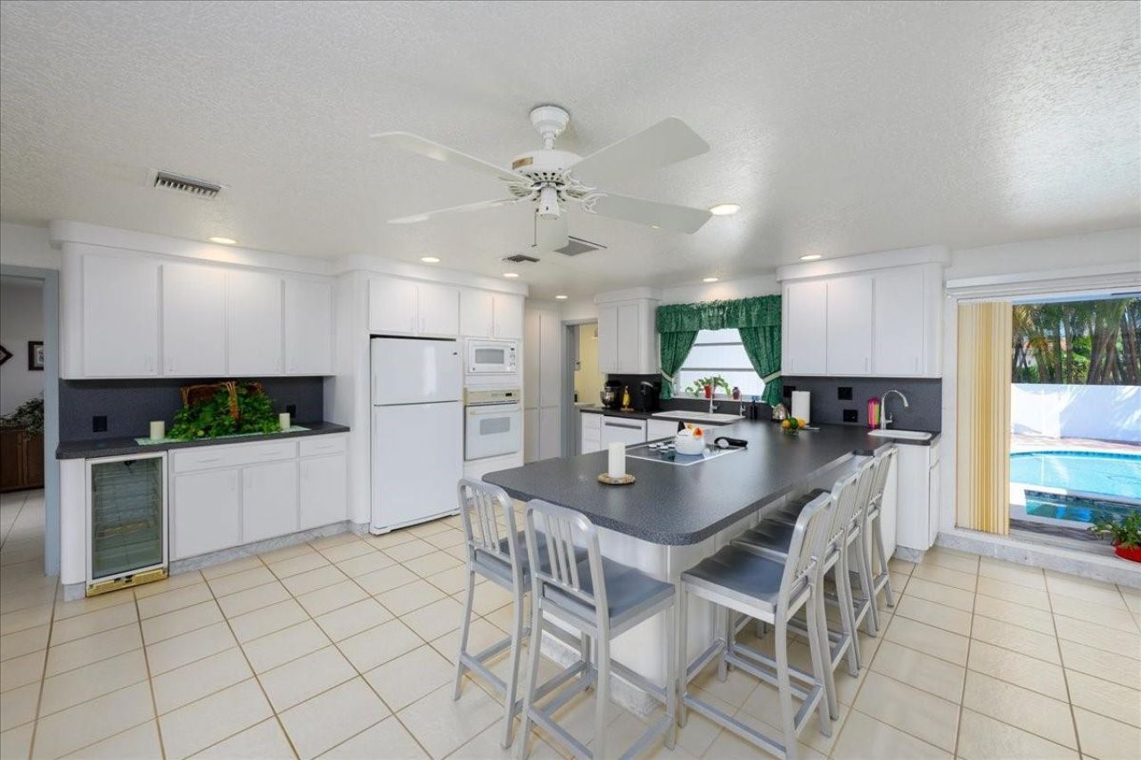 200 SE 11th Street, Pompano Beach, FL 33060 Photo