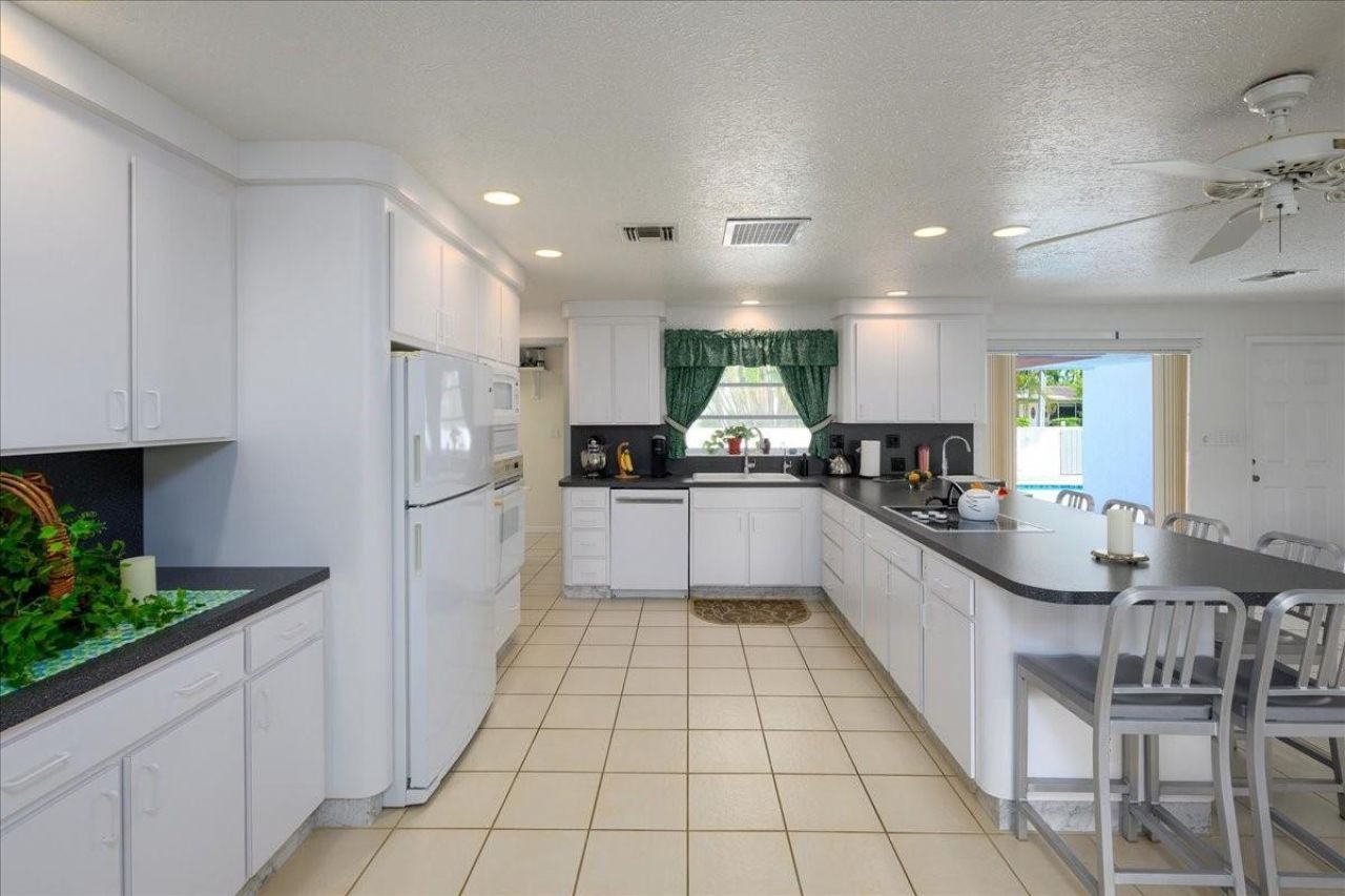 200 SE 11th Street, Pompano Beach, FL 33060 Photo