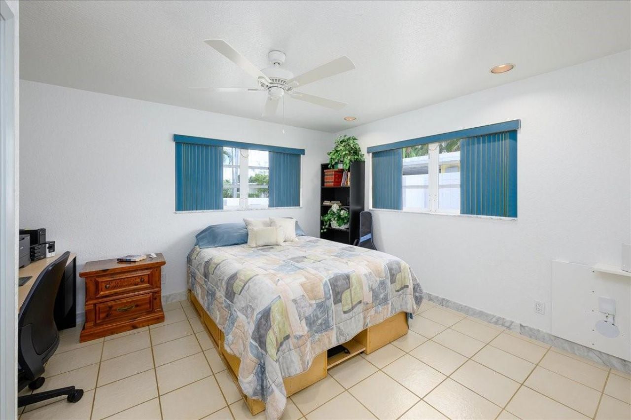 200 SE 11th Street, Pompano Beach, FL 33060 Photo