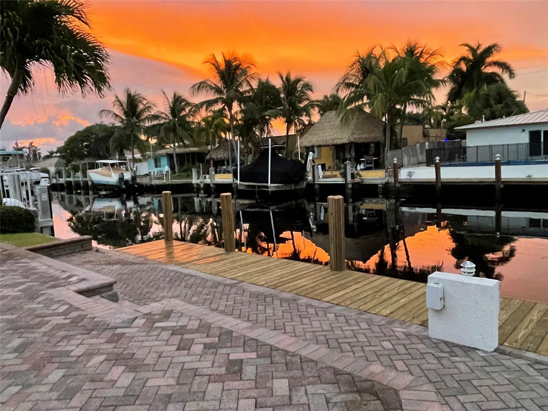 200 SE 11th Street, Pompano Beach, FL 33060 Photo