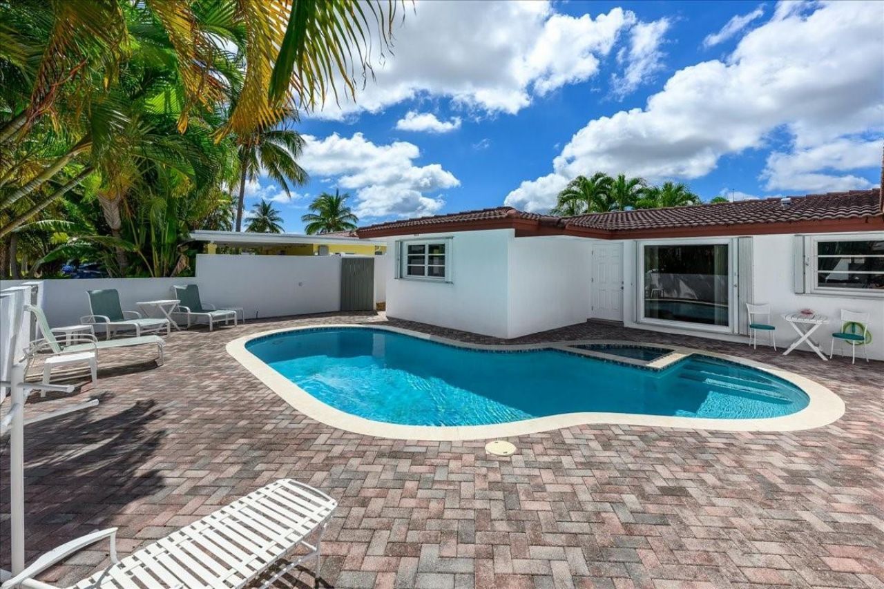 200 SE 11th Street, Pompano Beach, FL 33060 Photo