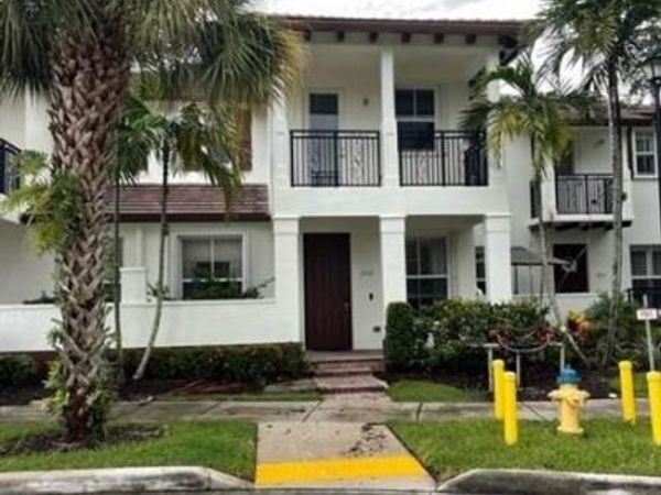 Coconut Creek, FL 33073