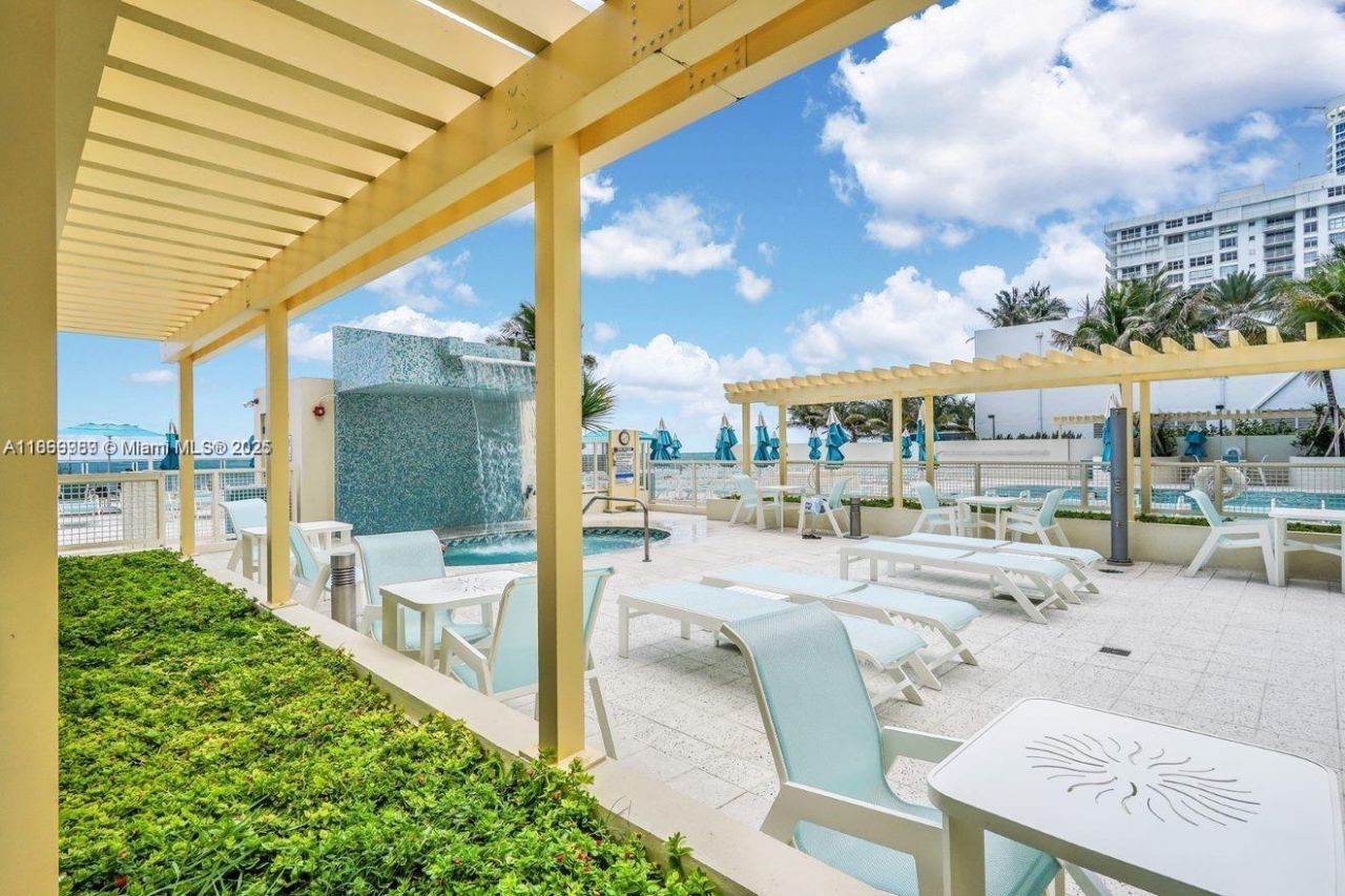 2501 S Ocean Dr, Unit 433, Hollywood, FL 33019 Photo