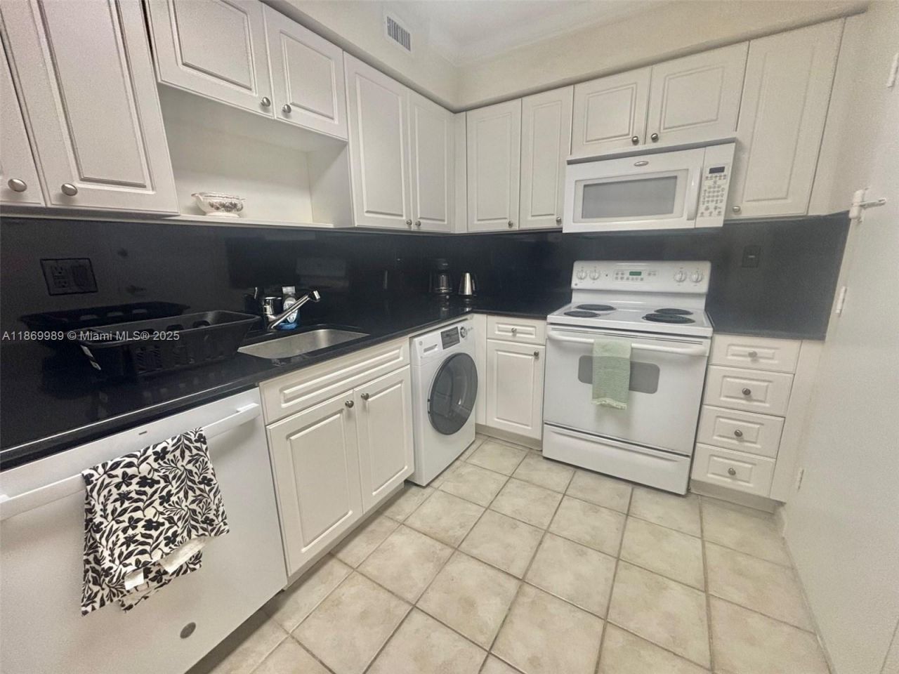 2501 S Ocean Dr, Unit 433, Hollywood, FL 33019 Photo