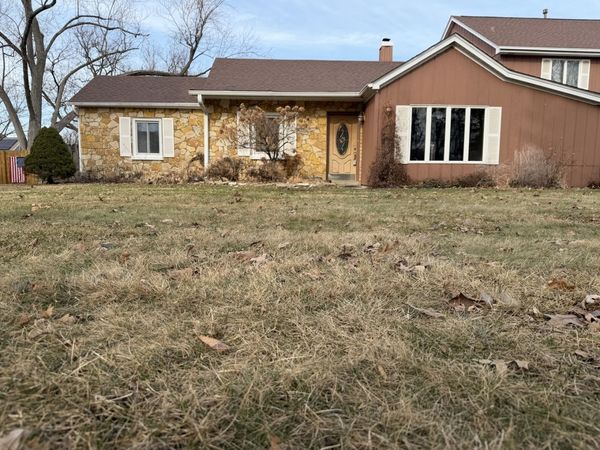 1720 W 54th Place, La Grange Highlands, IL 60525