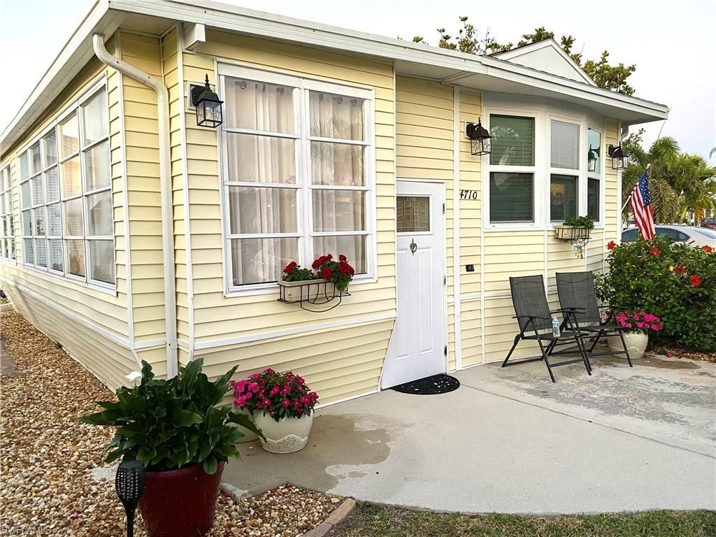 4710 Liberty Ln W, Estero, FL 33928 Photo