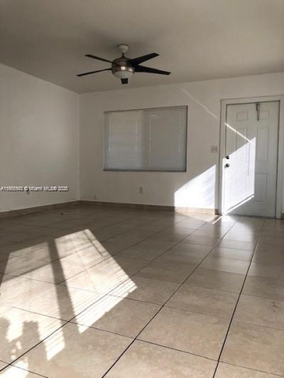 310 SW 10th Ter, Hallandale Beach, FL 33009 Photo