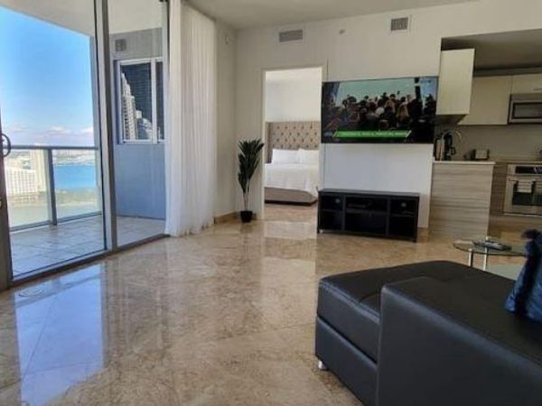 1300 Brickell Bay Dr, Unit 3007, Miami, FL 33131