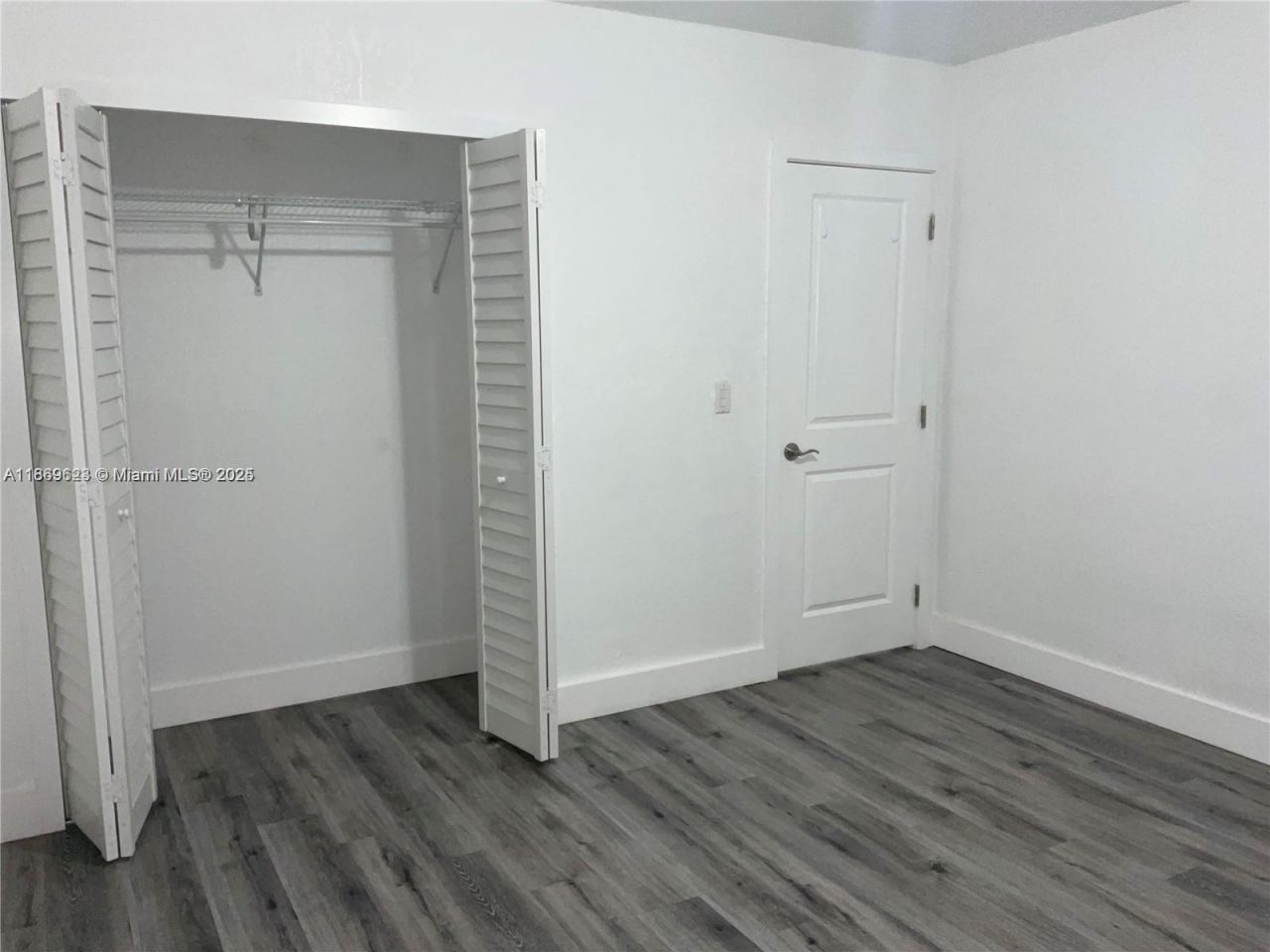 1971 W 2nd Ave, Hialeah, FL 33010 Photo