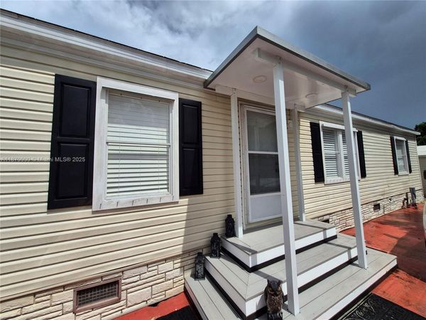 220 NE 12th Ave Unit 157, Homestead, FL 33030