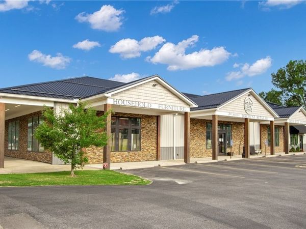 13394 Broadway Street, Alden, NY 14004