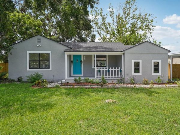 3710 W GRIFLOW STREET, TAMPA, FL 33629