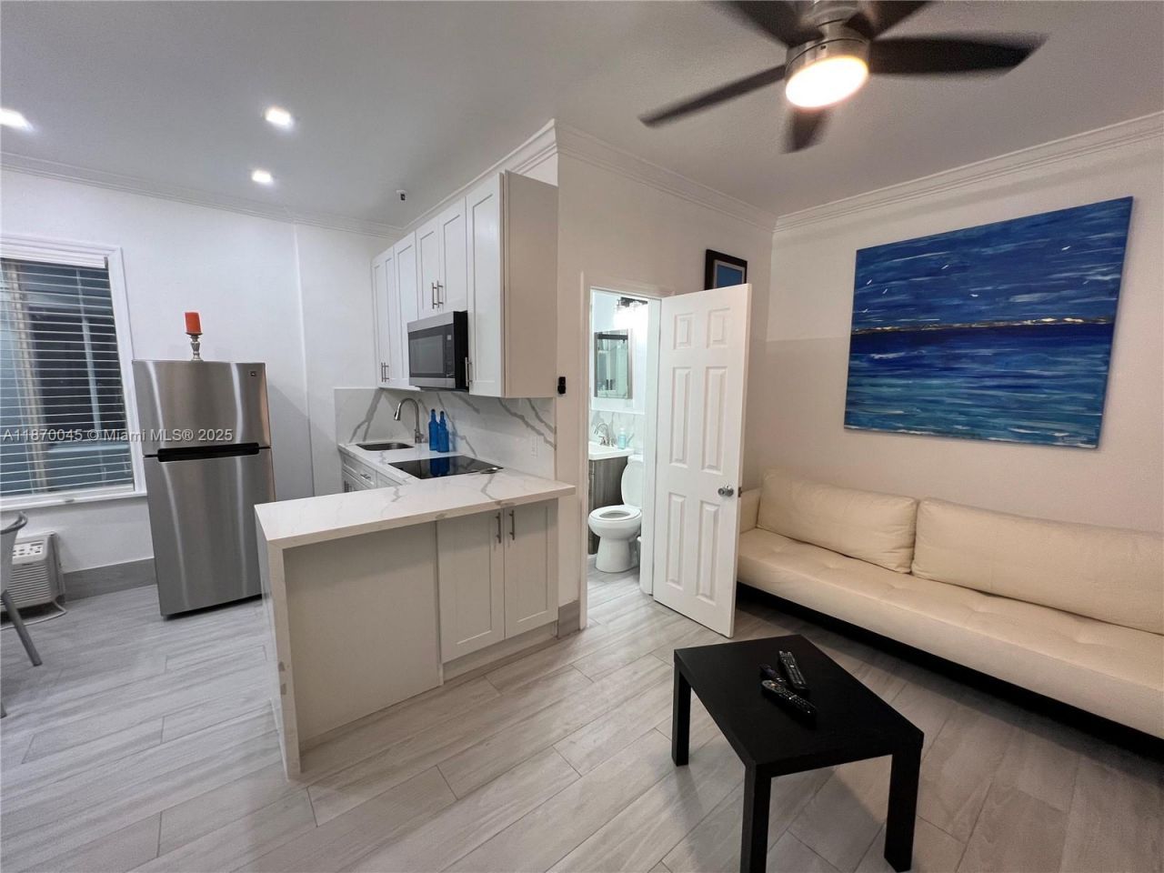 3710 Collins Ave, Unit N-103, Miami Beach, FL 33140 Photo