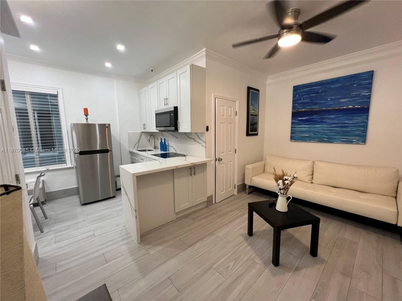 3710 Collins Ave, Unit N-103, Miami Beach, FL 33140 Photo