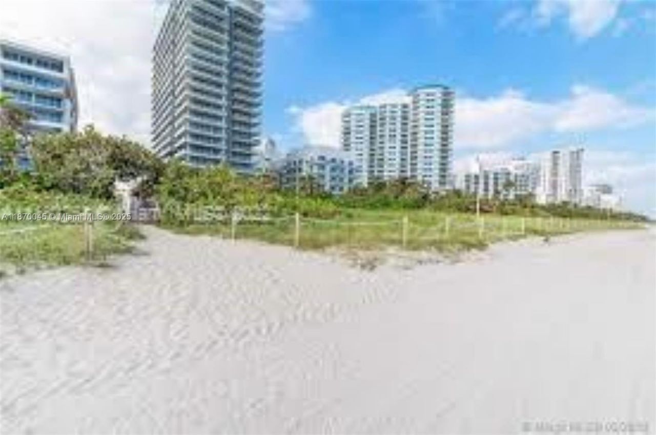 3710 Collins Ave, Unit N-103, Miami Beach, FL 33140 Photo