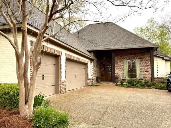 309 Winchester Road, Natchez, MS 39120