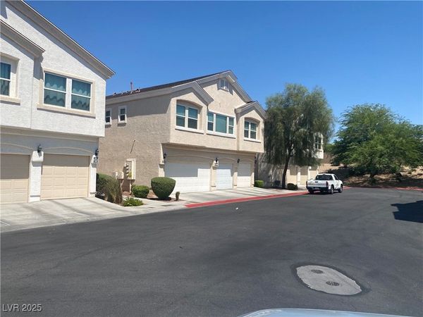 6580 Clara Bow Avenue, Unit 103, Las Vegas, NV 89122