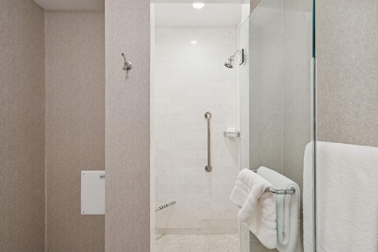 551 N Fort Lauderdale Beach Boulevard, Unit R1902, Fort Lauderdale, FL 33304 Photo