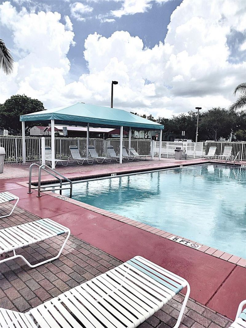 2755 SE 16th Ave, Unit 100, Homestead, FL 33035 Photo