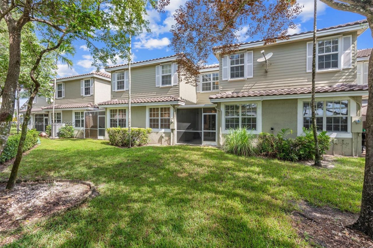 10548 NW 56th Dr, Coral Springs, FL 33076 Photo