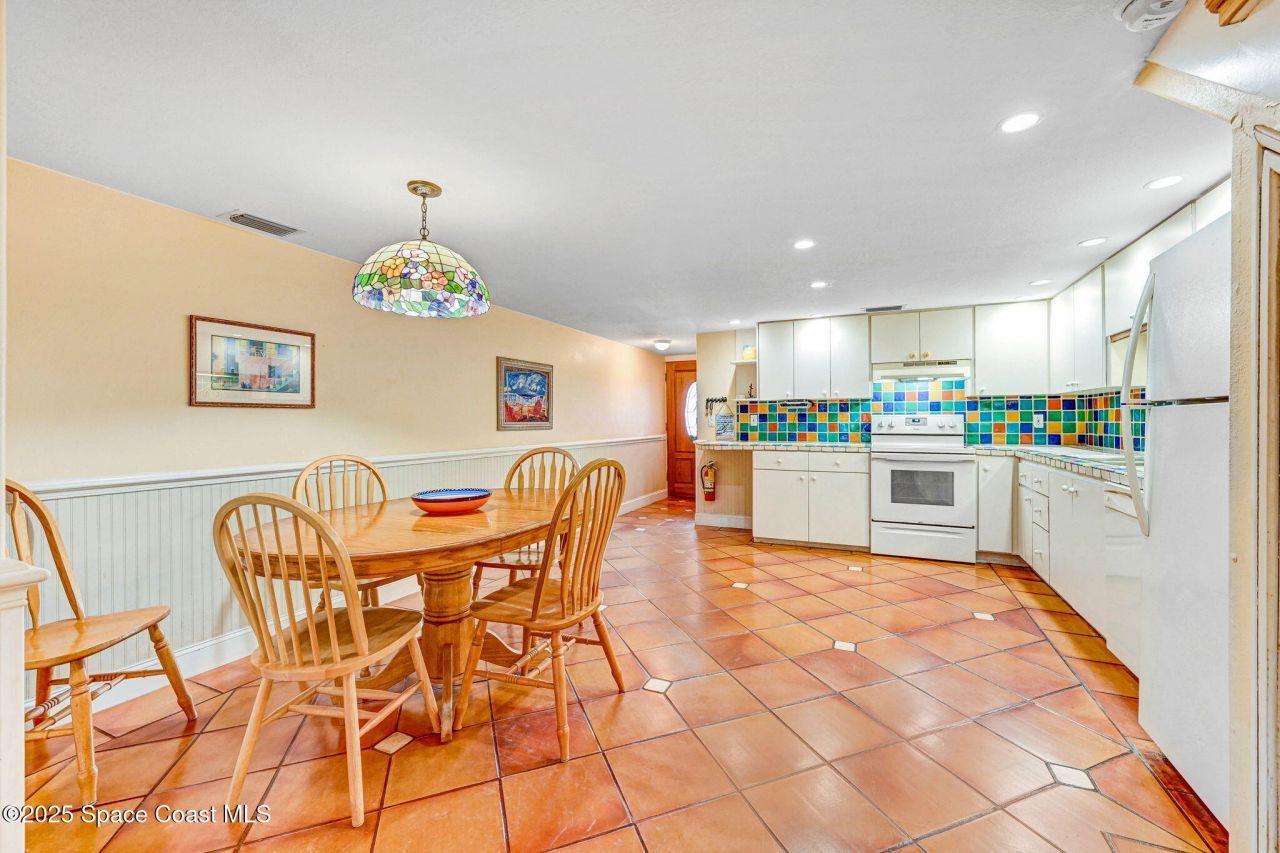 312 Wavecrest Avenue, Indialantic, FL 32903 Photo