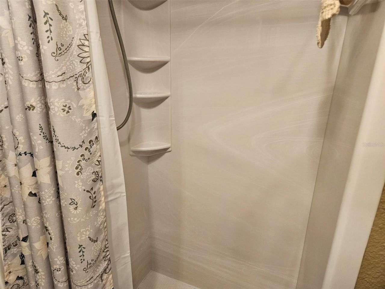 303 47th Avenue Dr W, Unit 352, Bradenton, FL 34207 Photo