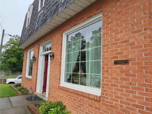 303 Temple Avenue , Colonial Heights, VA 23834