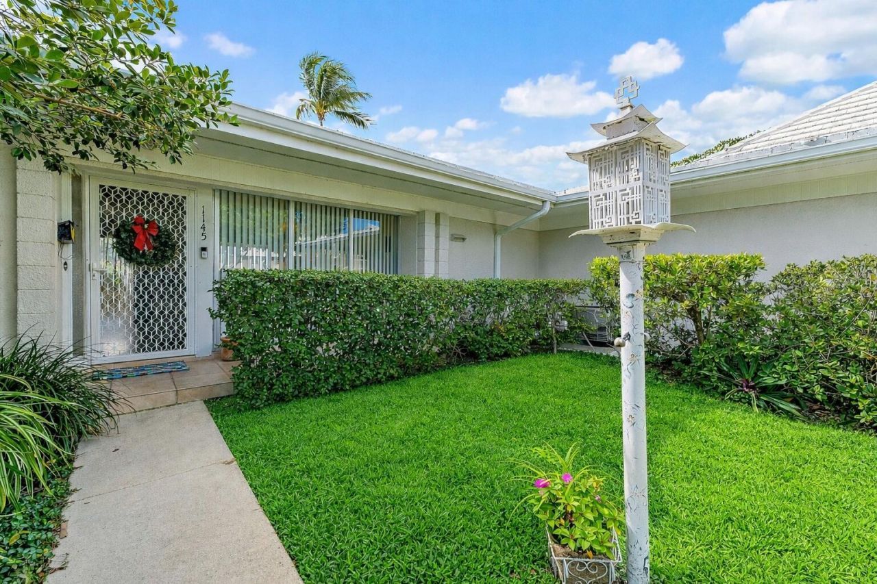 1145 Sugar Sands Boulevard, Singer Island, FL 33404 Photo