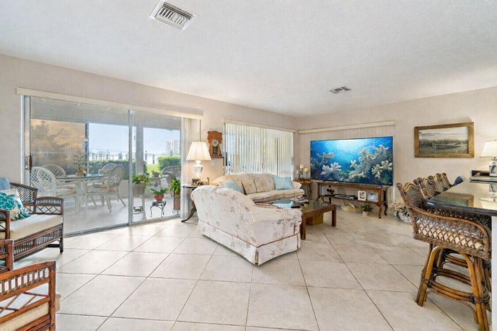 1145 Sugar Sands Boulevard, Singer Island, FL 33404 Photo
