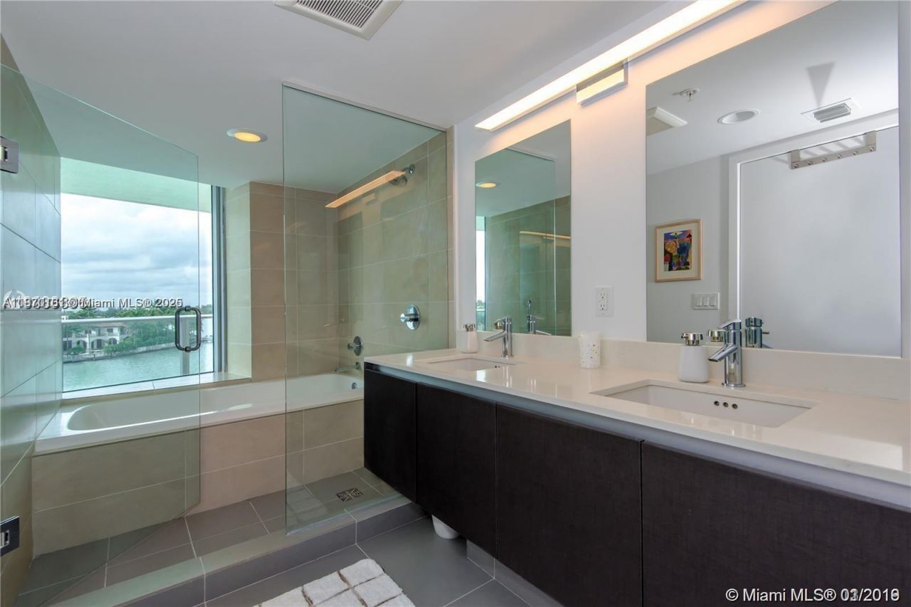200 Sunny Isles Blvd, Unit 2-704, Sunny Isles Beach, FL 33160 Photo