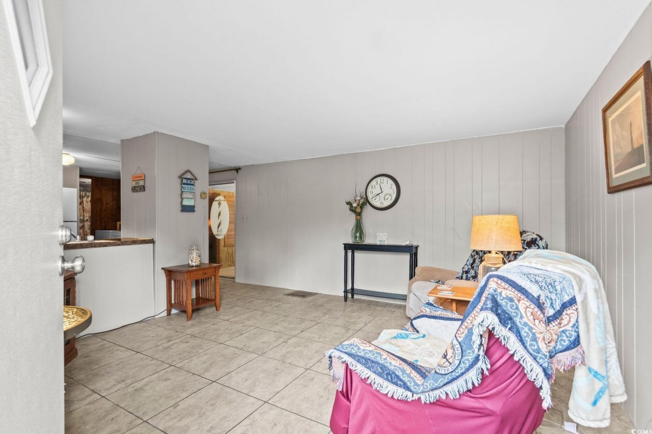 4516 Willet St. Photo 10