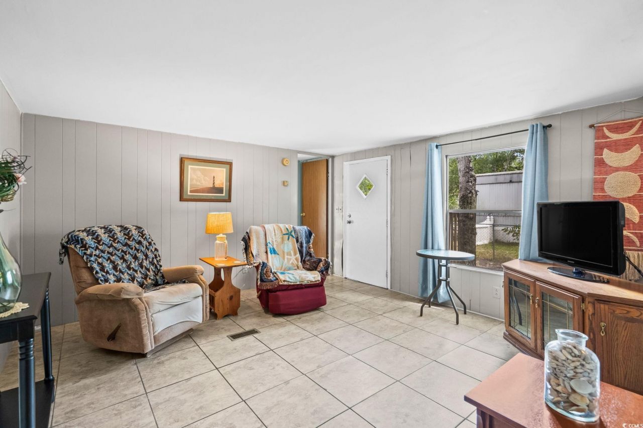 4516 Willet St. Photo 12