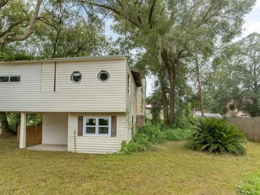 20850 SE 156TH PLACE, UMATILLA, FL 32784