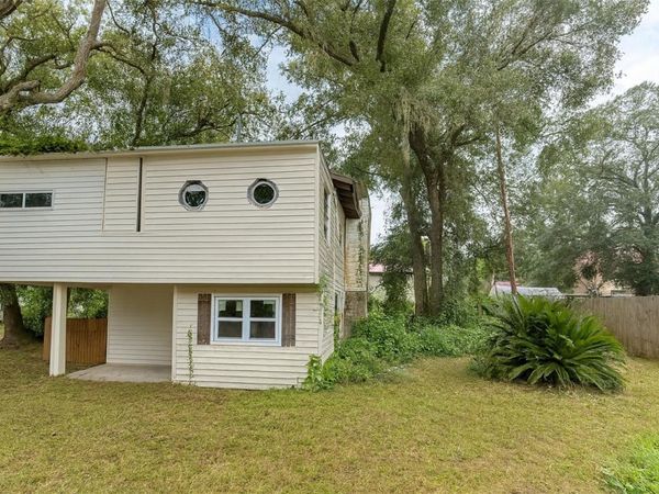20850 SE 156TH PLACE, UMATILLA, FL 32784