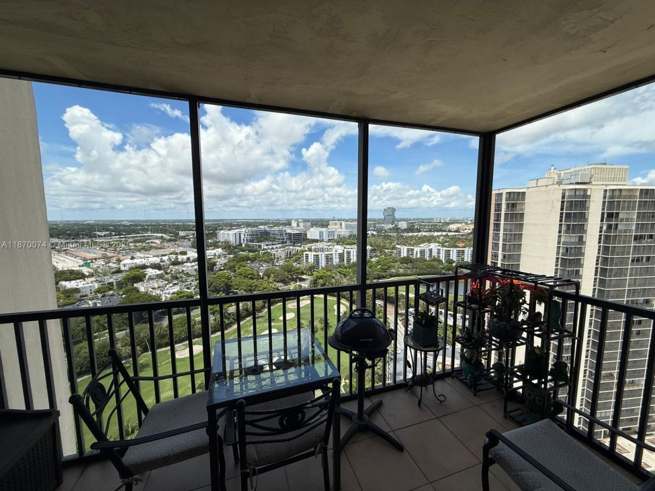 20335 W Country Club Dr, Unit 2502, Aventura, FL 33180 Photo