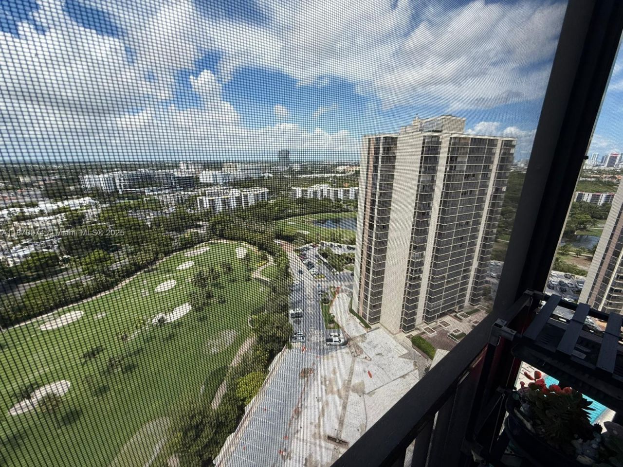 20335 W Country Club Dr, Unit 2502, Aventura, FL 33180 Photo