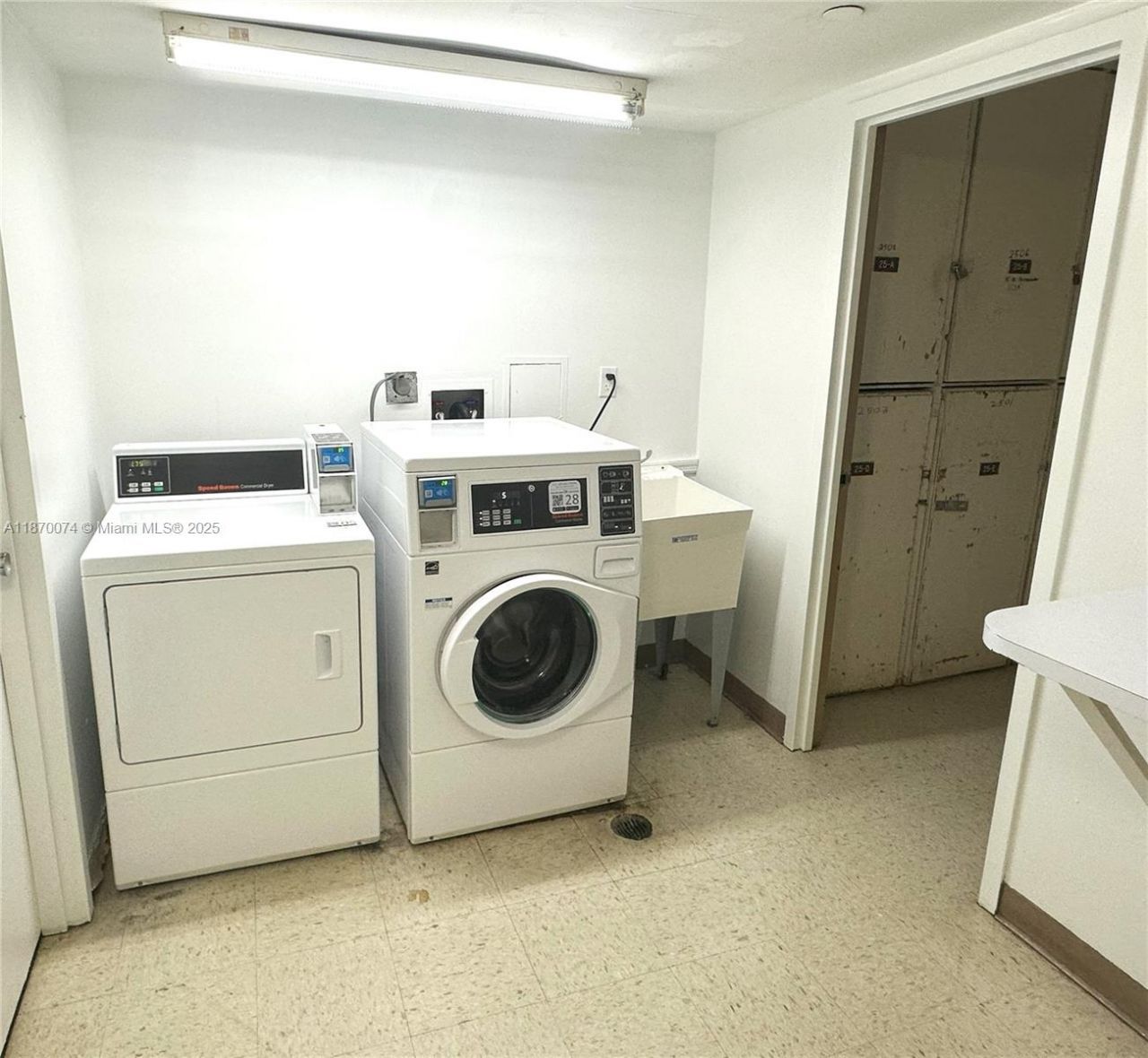 20335 W Country Club Dr, Unit 2502, Aventura, FL 33180 Photo