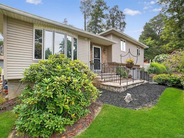 1 Overhill Road, Elmsford, NY 10523