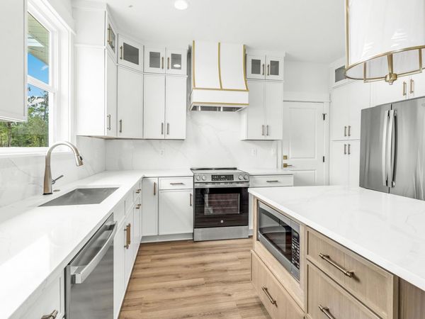 160 Clarke Hill Road, Freeport, FL 32439