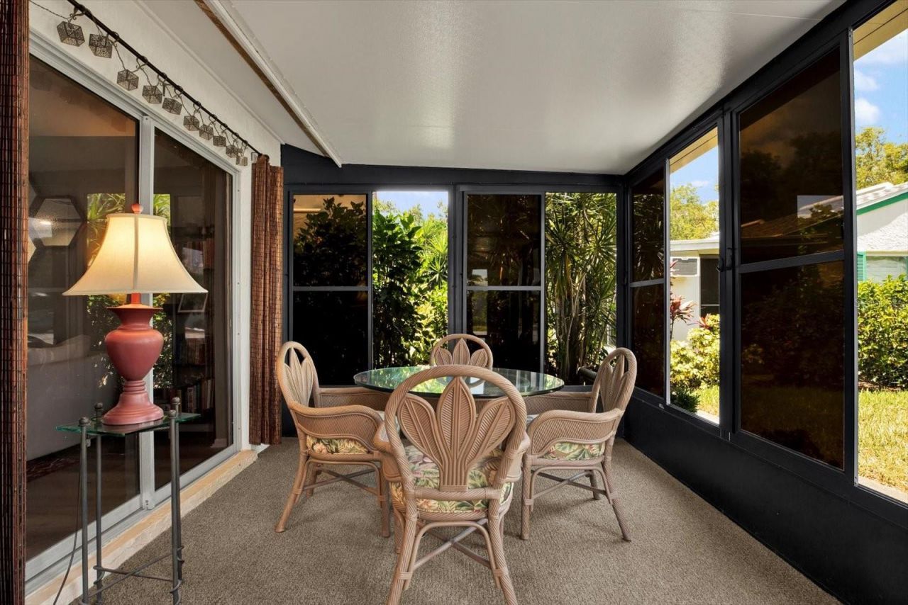 3229 40th Lane S, Unit C, Saint Petersburg, FL 33711 Photo