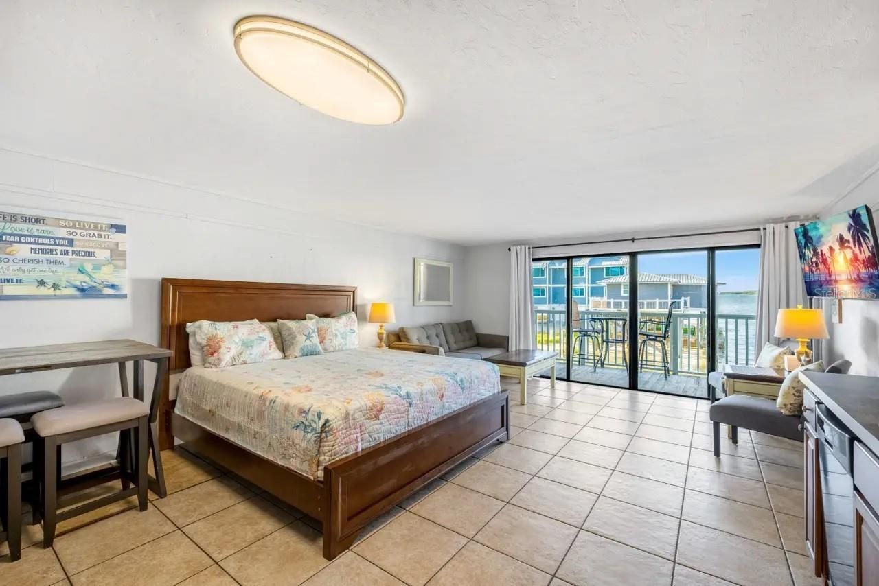 82 2nd Street, Unit 212, Cedar Key, FL 32625 Photo