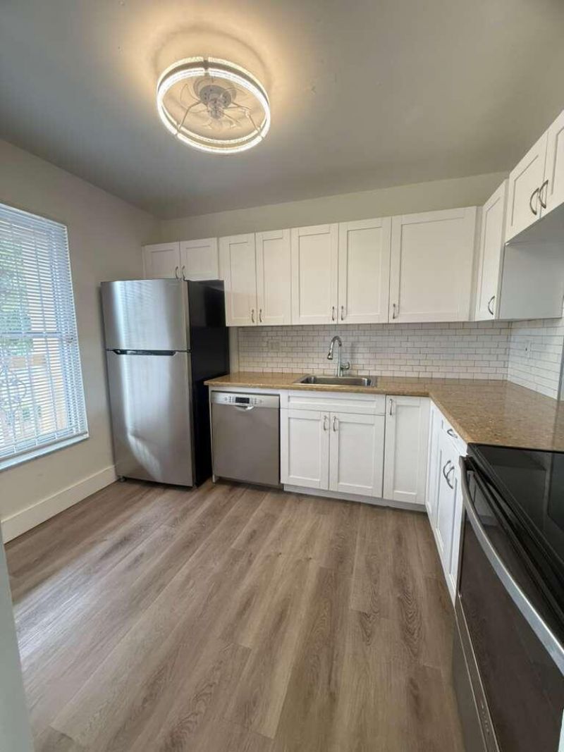 6300 NW 62nd Street, Unit 303, Fort Lauderdale, FL 33319 Photo