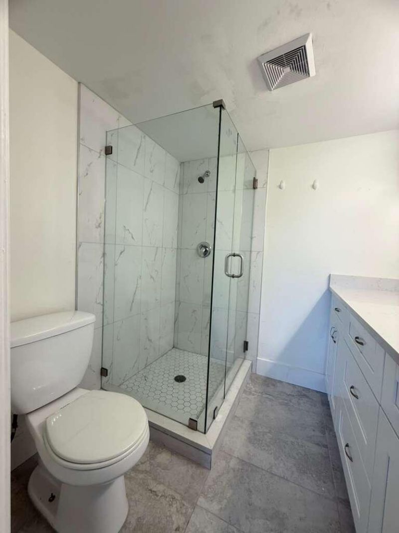 6300 NW 62nd Street, Unit 303, Fort Lauderdale, FL 33319 Photo