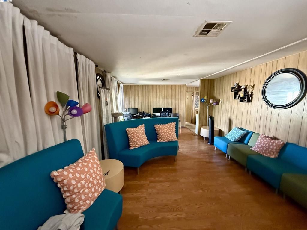 1220 Tasman, Sunnyvale, CA 94089 Main Photo