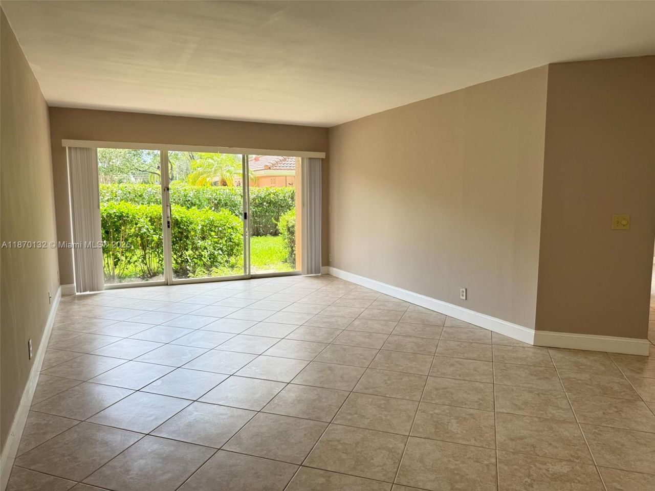 8781 Wiles Rd, Unit 108, Coral Springs, FL 33067 Photo