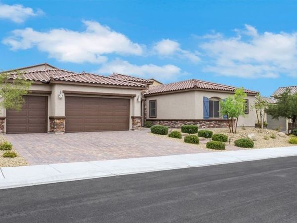 10100 Cambridge Brook Avenue, Las Vegas, NV 89149