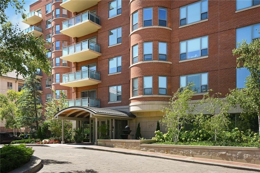 4950 Central Street, Unit 207, Kansas City, MO 64112 Main Photo