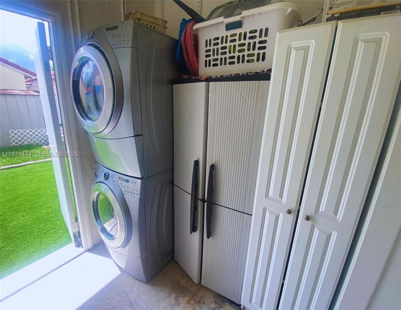 965 SW 180th Ter, Pembroke Pines, FL 33029 Photo